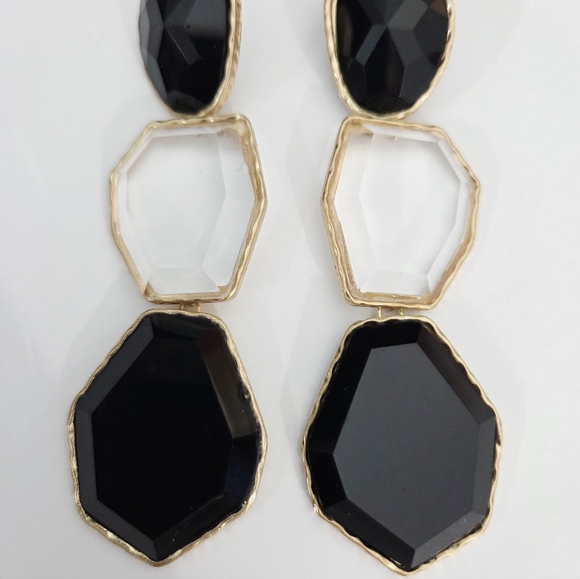 NWOT Fashion Couture Chunky Earrings Black 4 Inches Long - Picture 3 of 5